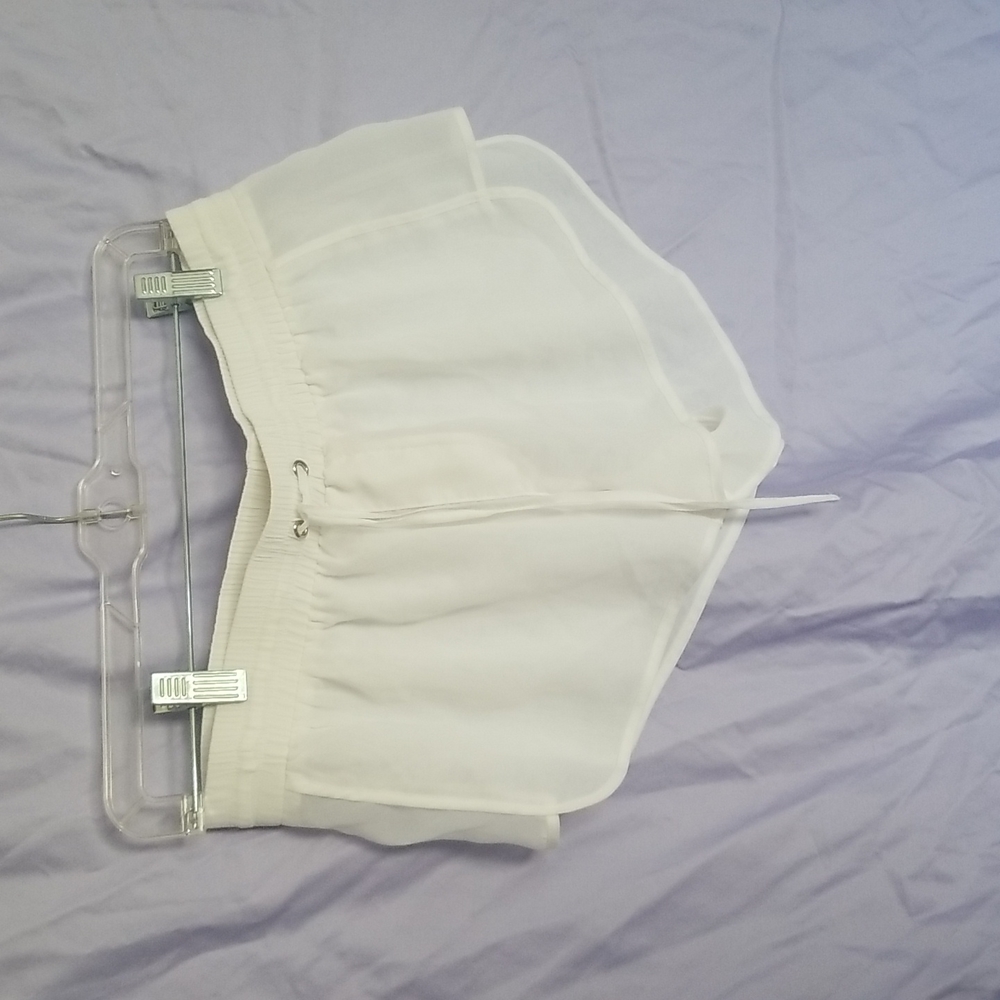 💌NWT Victoria Secret Shorts Small
